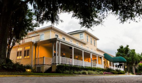 Отель Lakeside Inn on Lake Dora  Маунт Дора